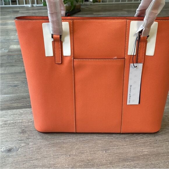 Dooney & Bourke Saffiano Lexington in Coral New with Tags - Picture 10 of 13